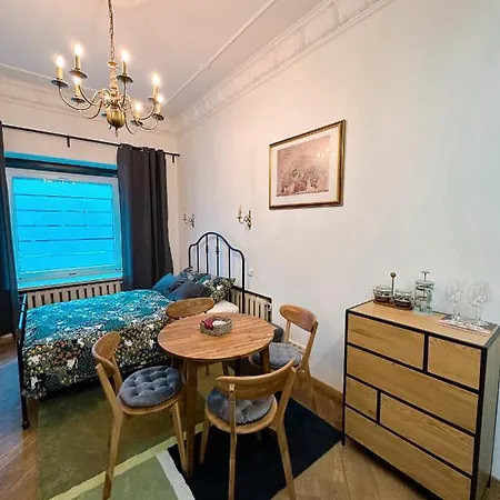 Cozy 33m2 2-room In Center