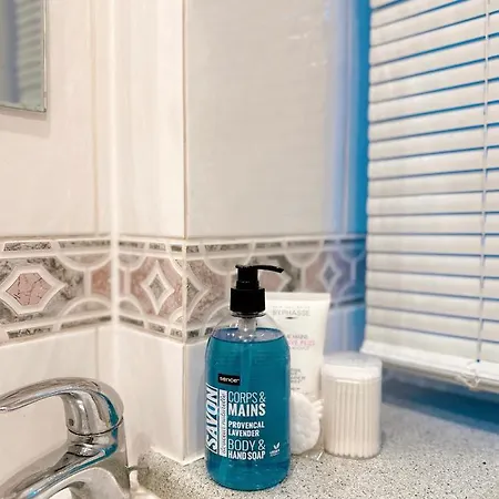 Cozy 33m2 2-room In Center Riga