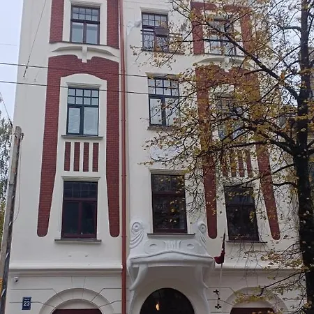 Cozy 33m2 2-room In Center