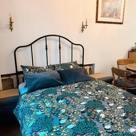 Cozy 33m2 2-room In Center Apartment Riga