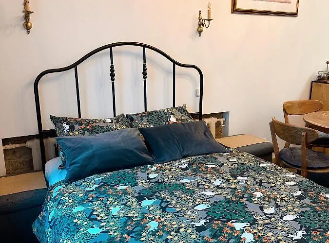 Cozy 33m2 2-room In Center Apartment Riga