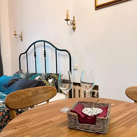 Cozy 33m2 2-room In Center Riga