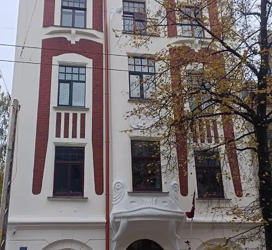 Cozy 33m2 2-room In Center